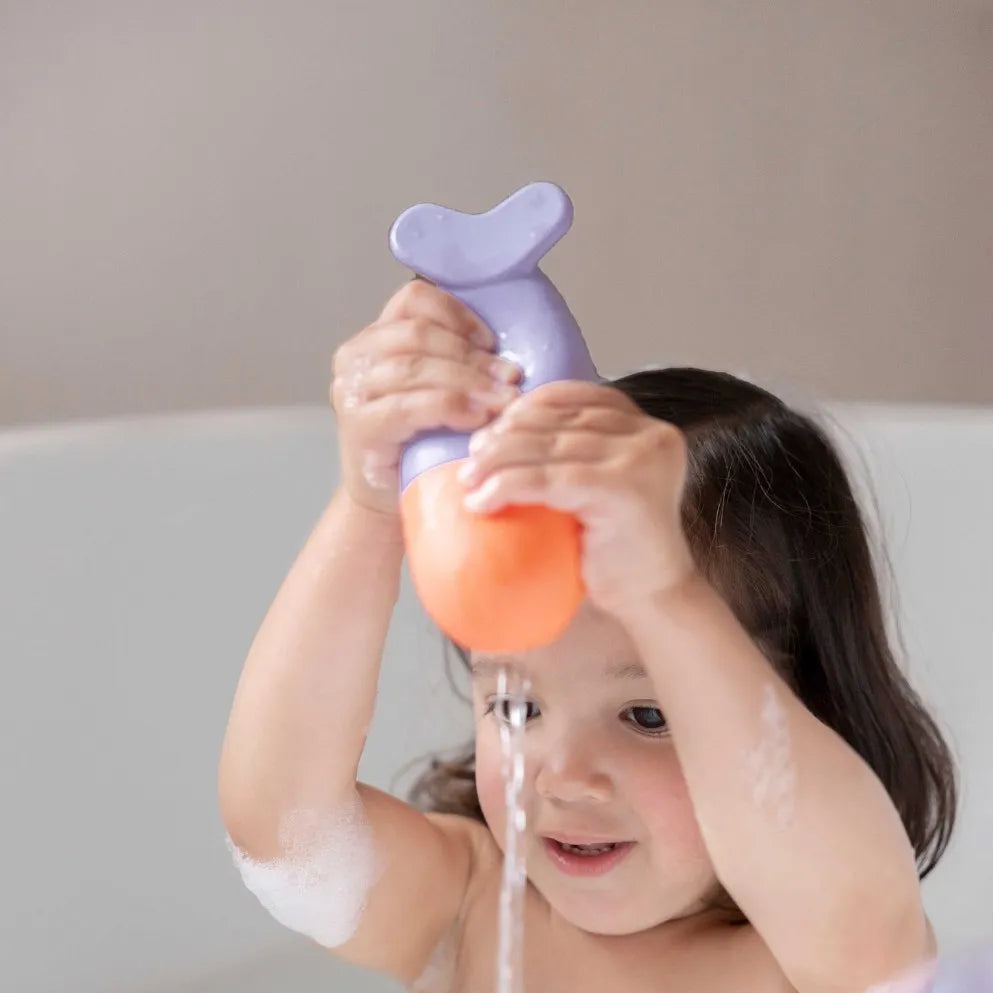 Squeezi Whale – Soft Silicone Squeeze Bath Toy