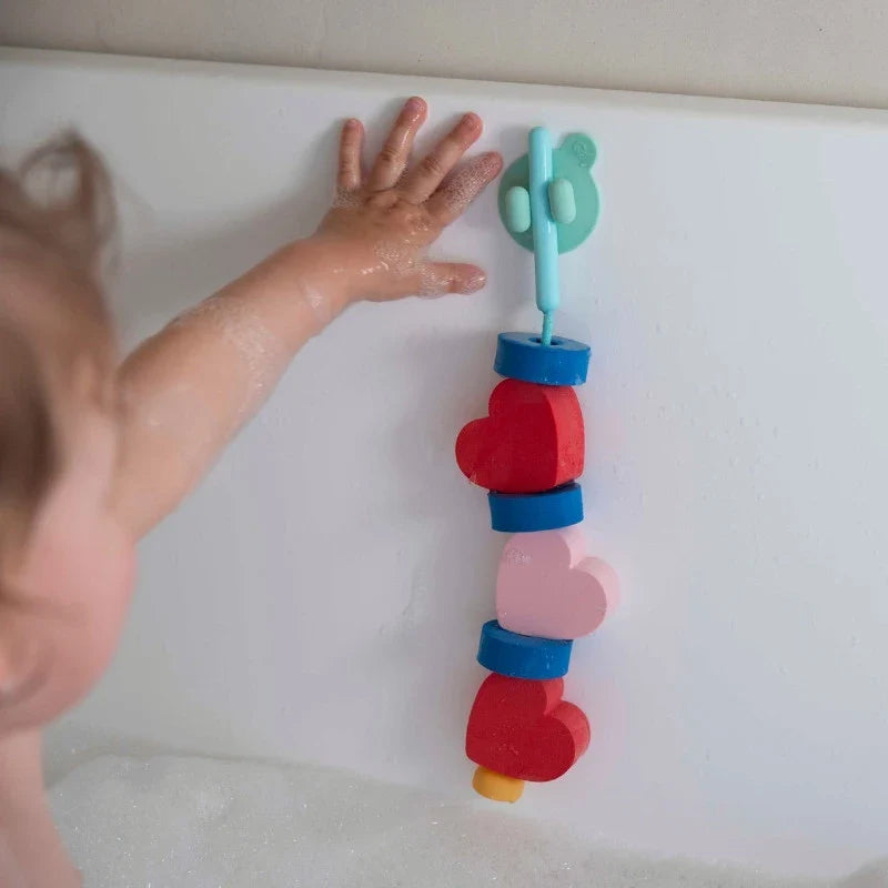 Beedi Hearts – Soft Floating Lacing Beads Bath Toy
