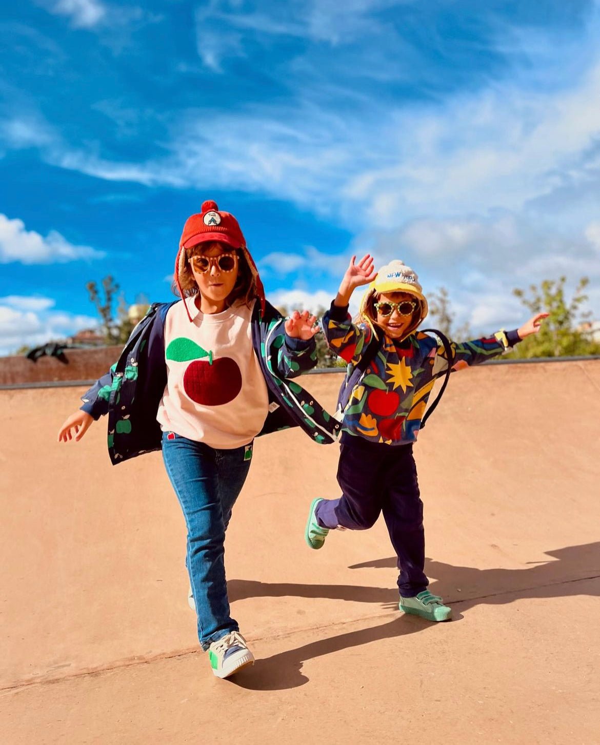 Recycled Cotton Red Apple Kid Sweatshirt